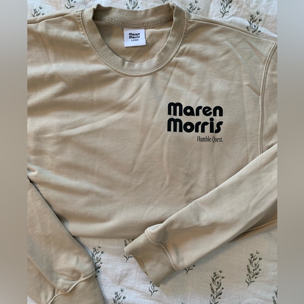 Maren Morris lightweight crew neck sweatshirt